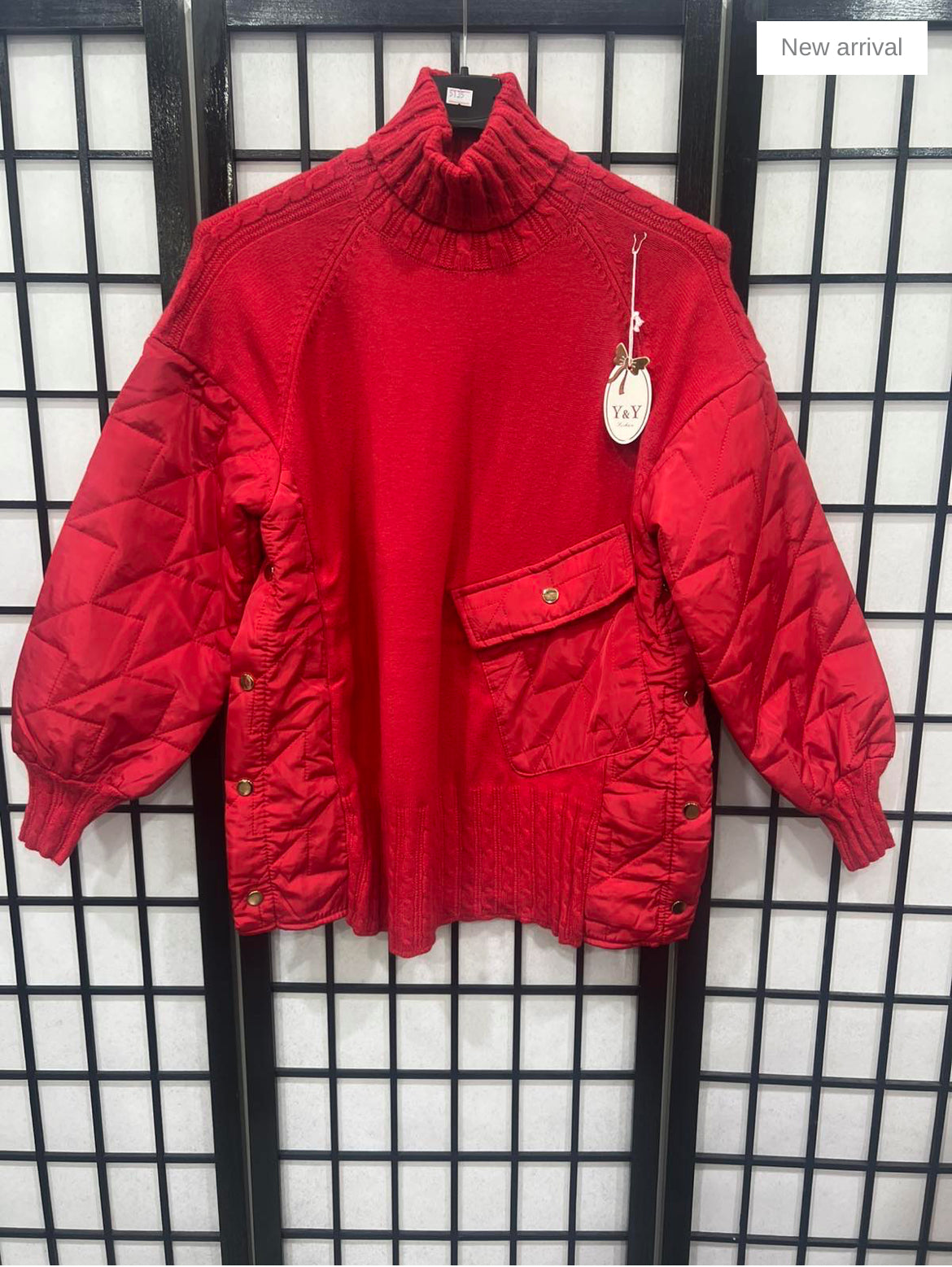 High Neck Jumper With One Pocket - Red