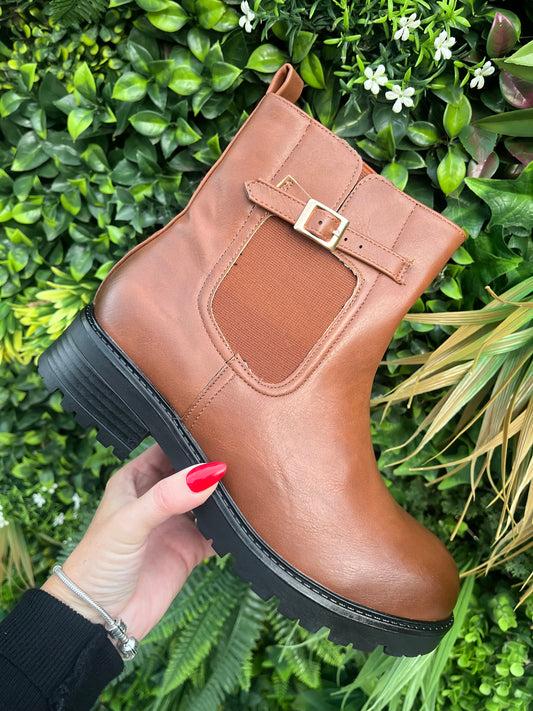 Chelsea Boots - 2 colours